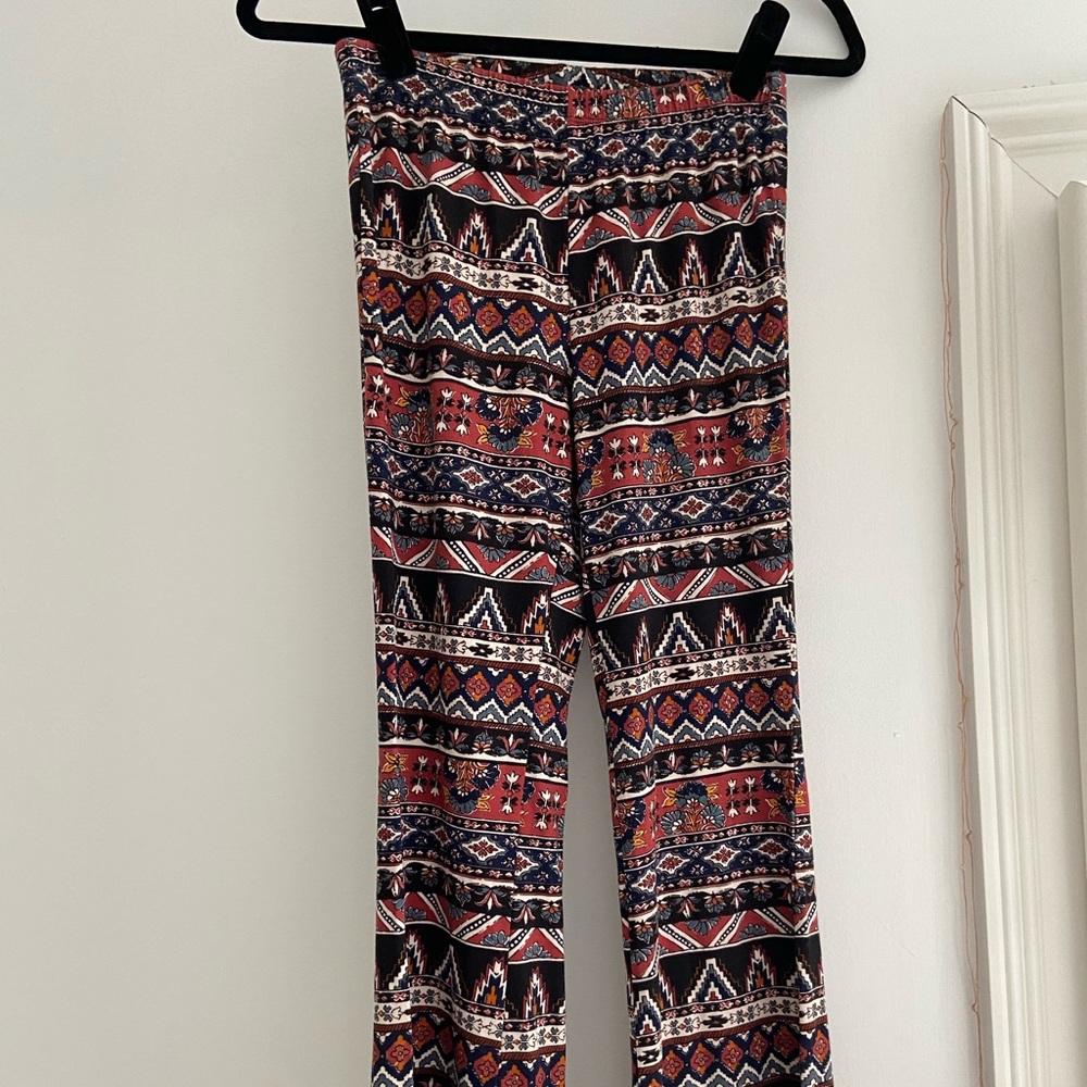 Sold // Billabong patterned leggings